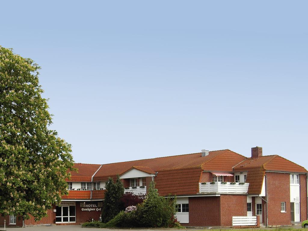 Mucha Ohg Hotel Sembziner Hof Klink Eksteriør bilde